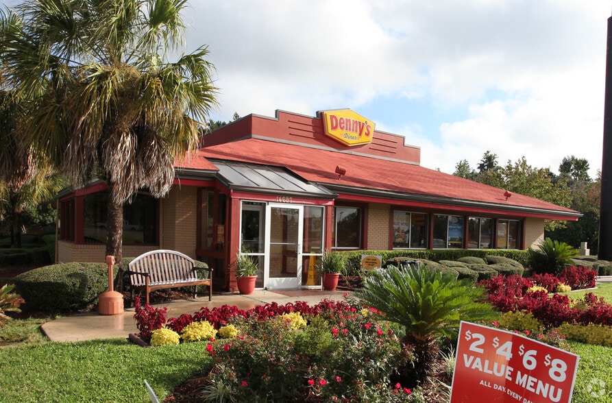 Primary Photo Of 1071 Airport Rd, Jacksonville Restaurant For Lease
