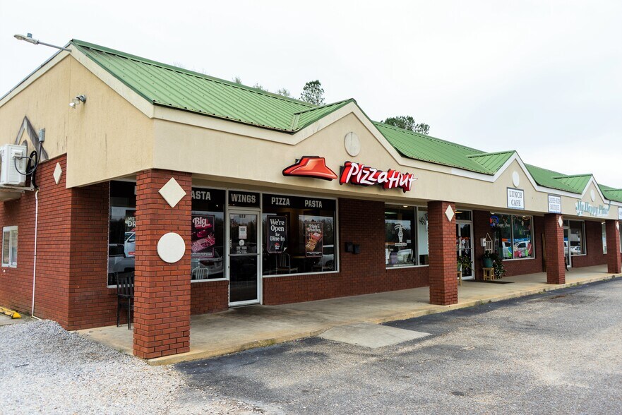 More Photos Of 949 Alabama Highway 203, Elba Freestanding For Lease
