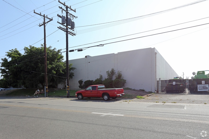 More Photos Of 1303 S Claudina St, Anaheim Warehouse For Lease