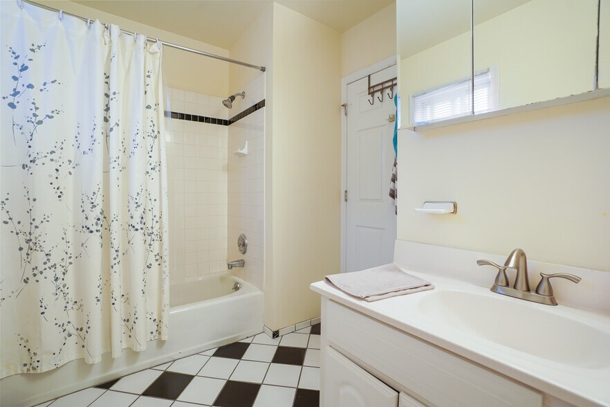 More Photos Of 228 Saint Paul St, Westfield Office For Sale