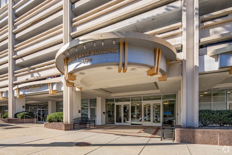 More Photos Of 5530 Wisconsin Ave, Chevy Chase Medical For Lease