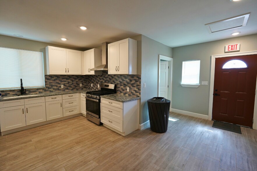 More Photos Of 3304 E Howard Ln, Manor Land For Sale