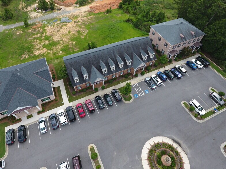 More Photos Of 2500 Northside Crossing, Macon-Bibb Office For Lease