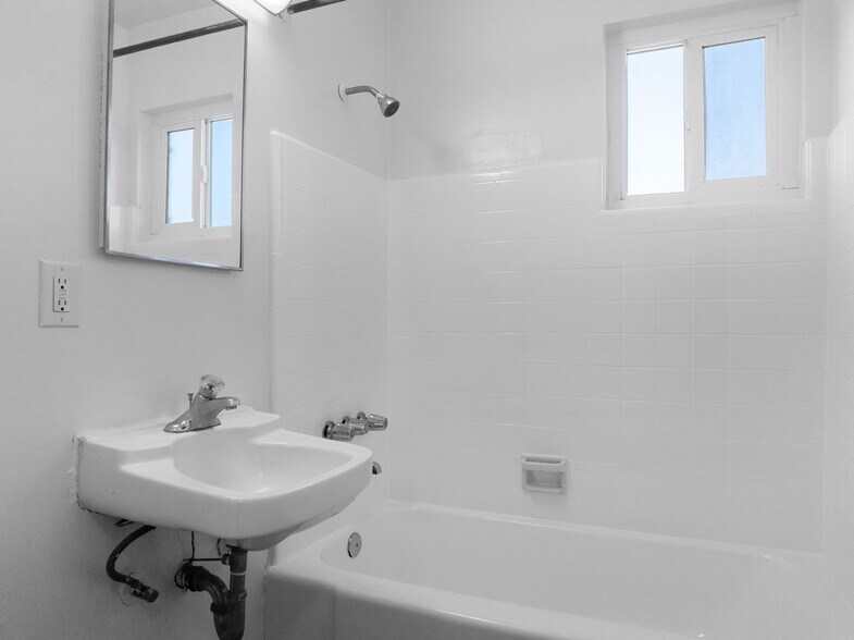 More Photos Of 4869 Pine St, La Mesa Apartments For Sale