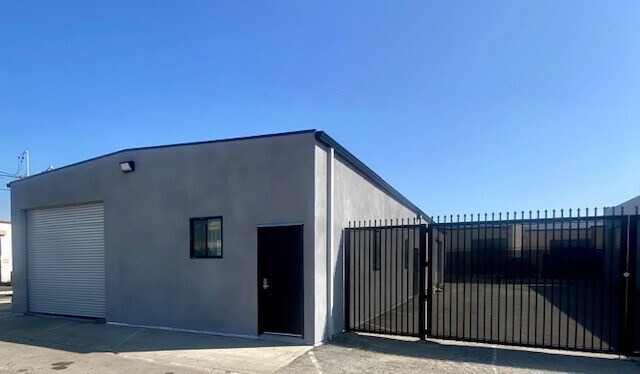 Primary Photo Of 8026 Freestone Ave, Santa Fe Springs Industrial For Lease