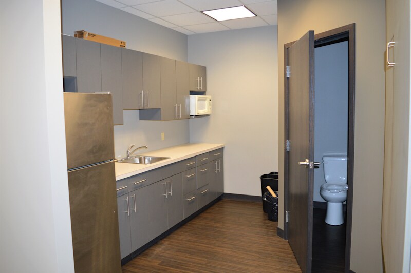 More Photos Of 13135-13161 156th St NW, Edmonton Industrial For Sale