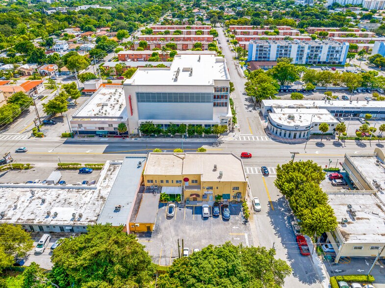 More Photos Of 3471-3475 SW 8th St, Miami Unknown For Lease