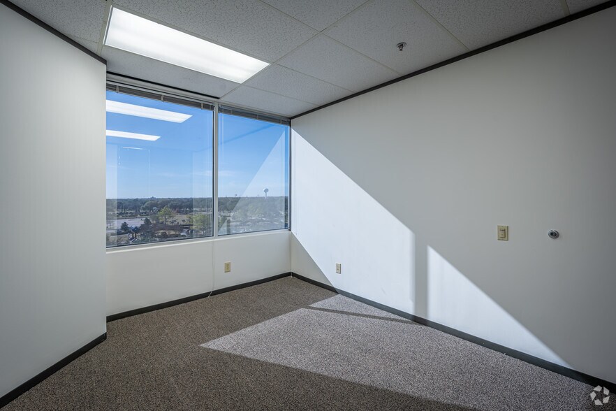 Photo of 5th Floor Ste 520