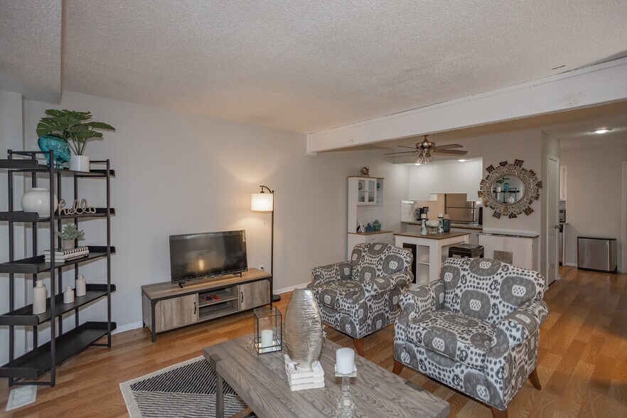 More Photos Of 3108 Eaton St, Kansas City Multifamily For Sale