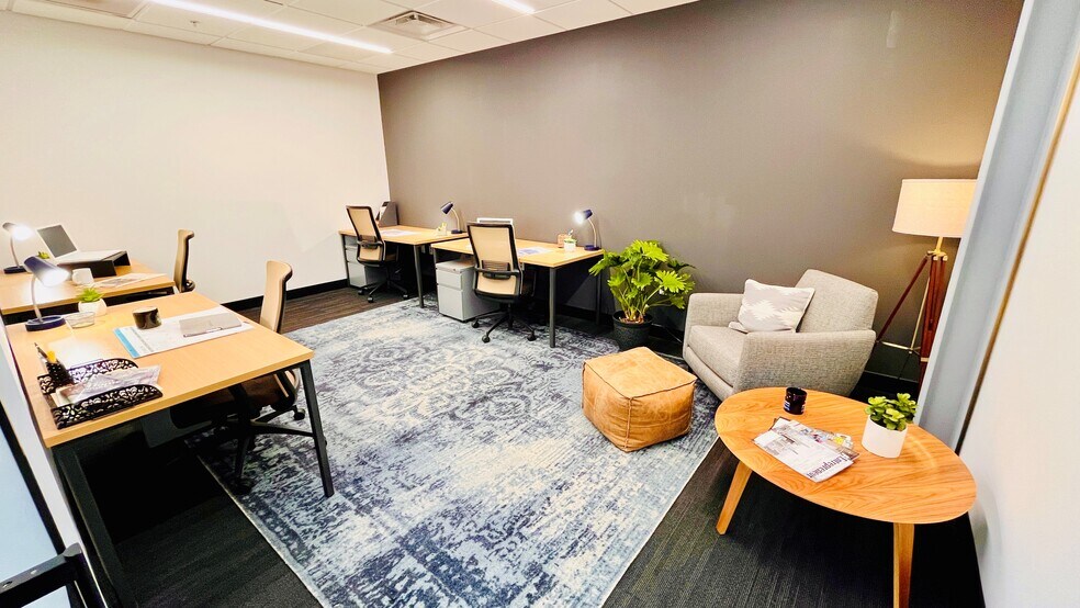 More Photos Of 1806 Summit Ave, Richmond Coworking Space