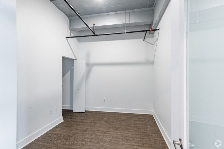 More Photos Of 432-440 1st Ave, Pittsburgh Apartments For Lease