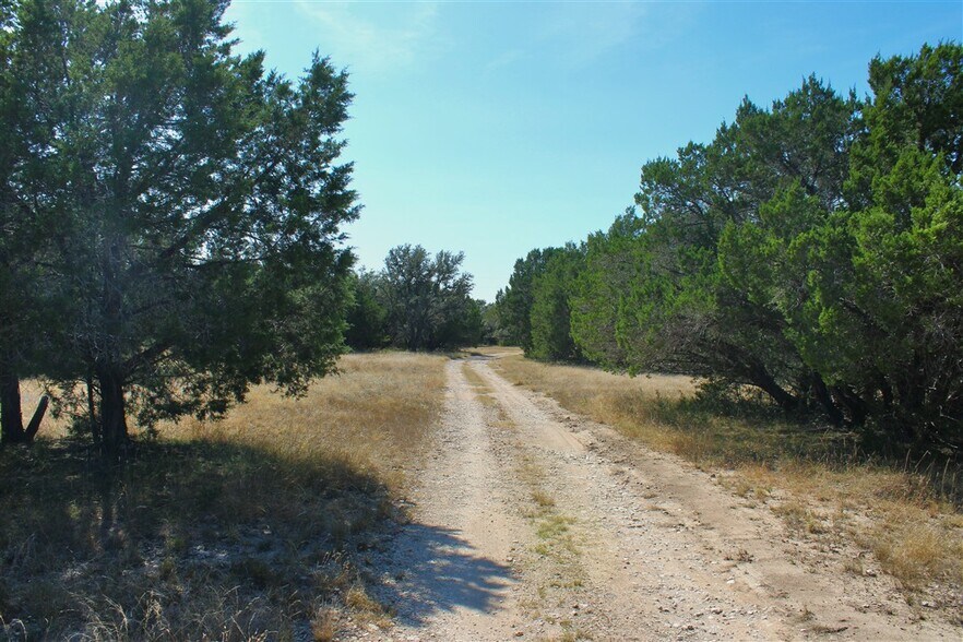 More Photos Of 543 County Road 4620, Kempner Land For Sale