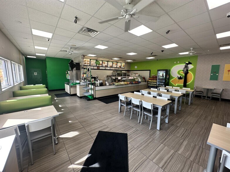 More Photos Of 12180 Center Rd, Durand Service Station For Sale