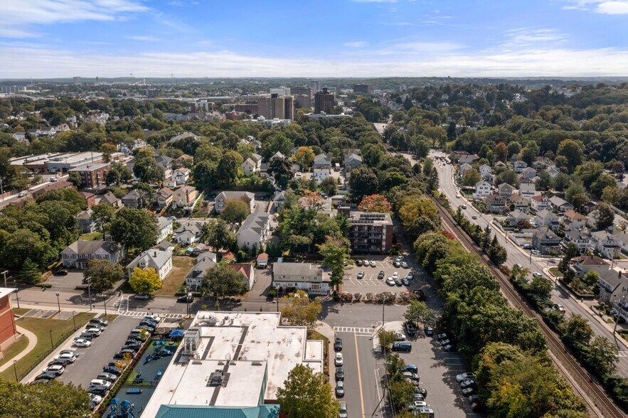 More Photos Of 42-46 St Anns Rd, Quincy Office For Sale