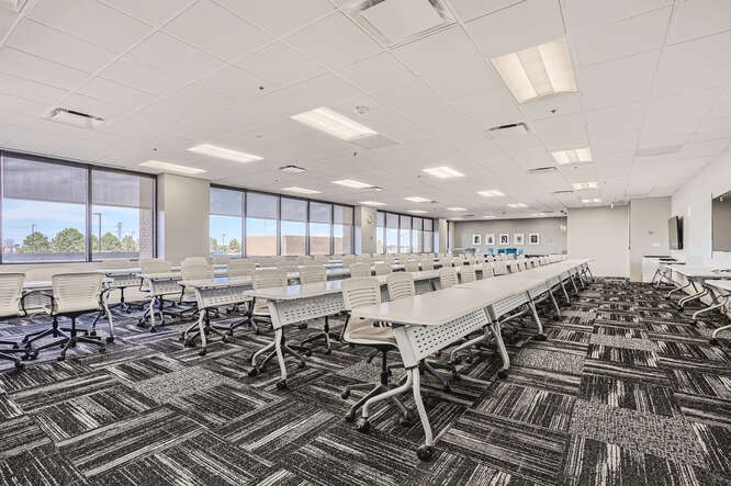 More Photos Of 4582 S Ulster St, Denver Office For Lease