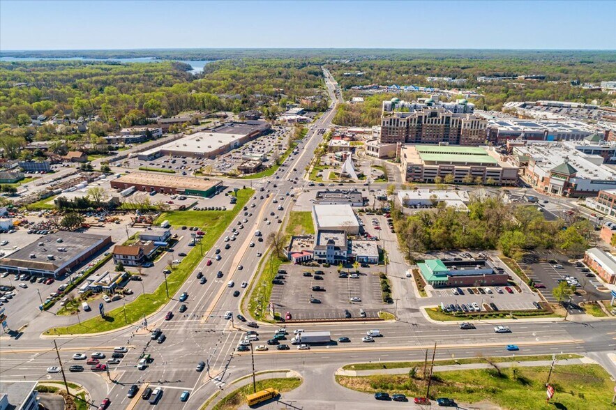 More Photos Of 2049 West St, Annapolis Freestanding For Lease