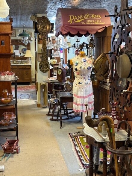 More Photos Of 114 Main St, Winterport Freestanding For Sale