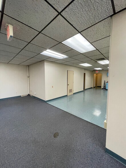 More Photos Of 4601 E McDowell Rd, Phoenix Medical For Sale