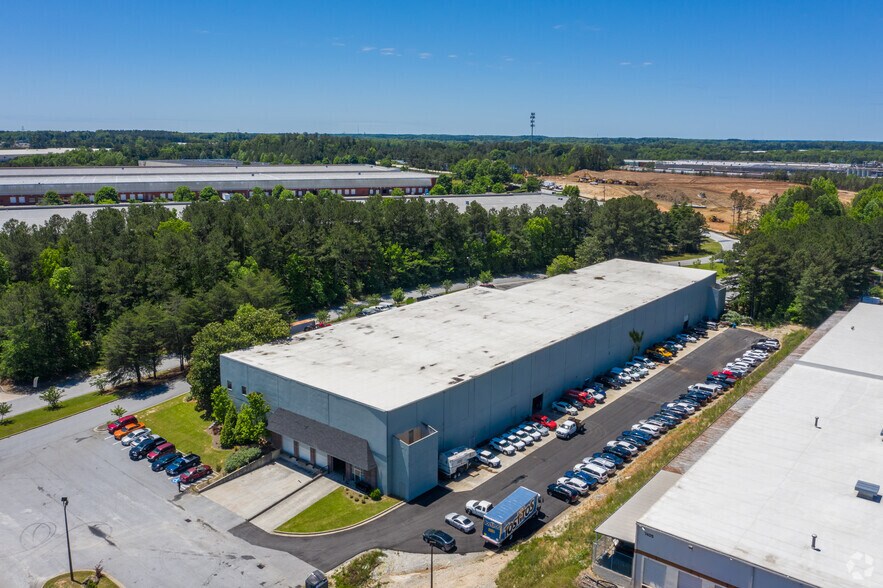 More Photos Of 7295-7403 Graham Rd, Fairburn Distribution For Lease
