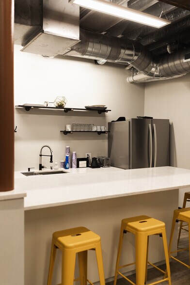More Photos Of 703 W St Germain St, Saint Cloud Loft Creative Space For Lease