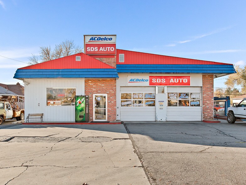 More Photos Of 825 W Center St, Provo Auto Repair For Sale