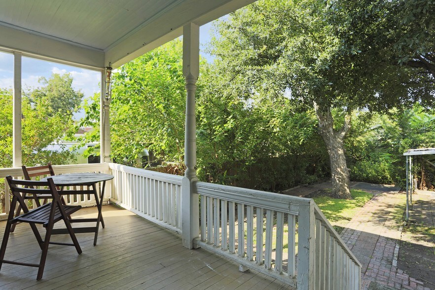 More Photos Of 1229 Heights Blvd, Houston Loft Creative Space For Lease