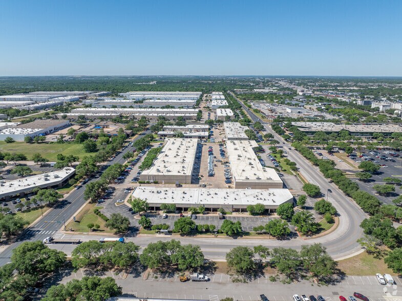 More Photos Of 2157-2191 Woodward St, Austin Unknown For Lease