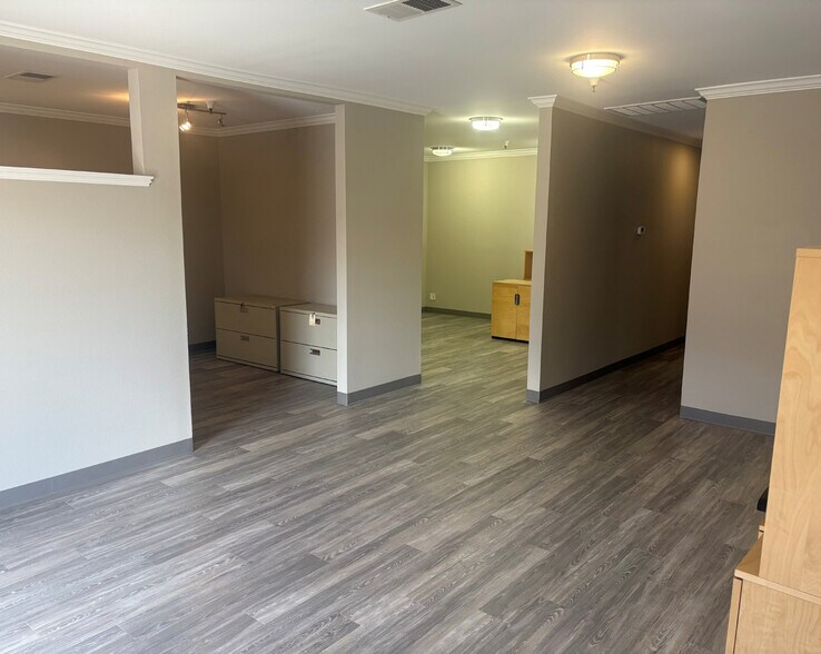 More Photos Of 459 Hester St, San Leandro Manufacturing For Sale