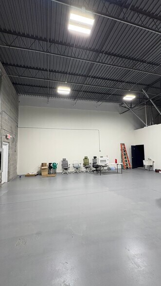 More Photos Of 4995 Buford Hwy, Peachtree Corners Light Distribution For Lease