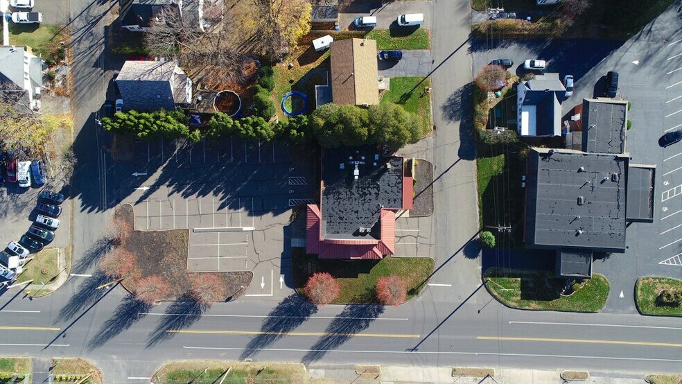 More Photos Of 376 River Rd, Shelton Restaurant For Sale