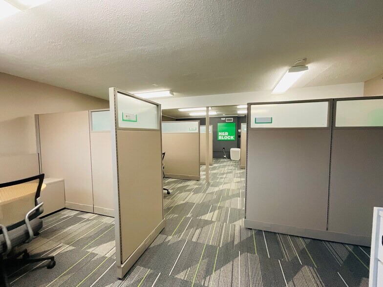 More Photos Of 168 Main St, Great Barrington Medical For Sale