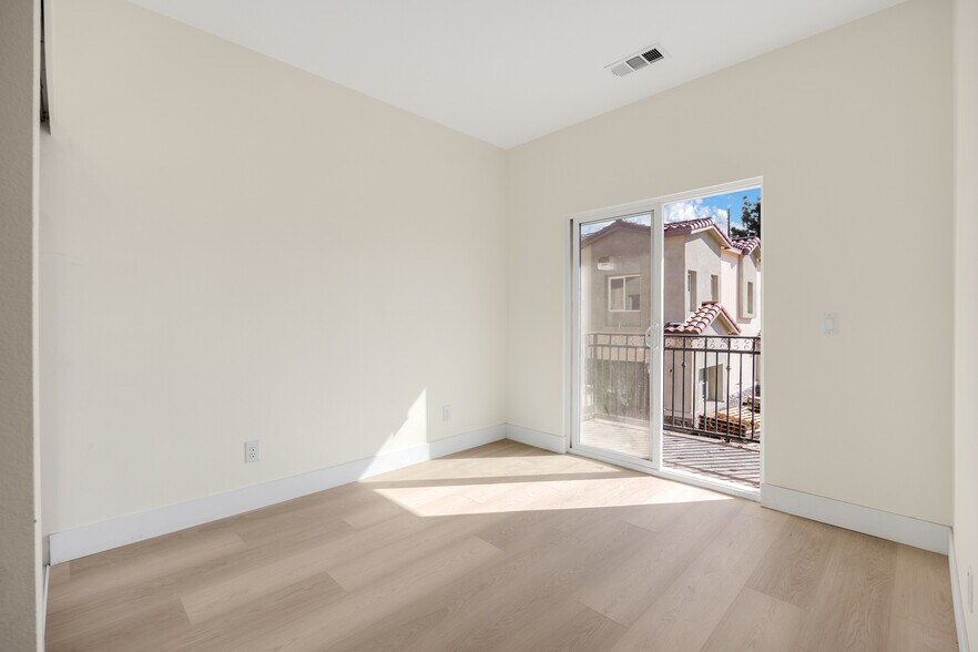 More Photos Of 3164 N Sterling Ave, San Bernardino Apartments For Sale