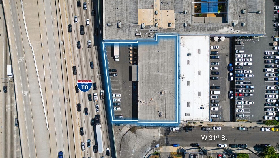 More Photos Of 341 W 31st St, Los Angeles Warehouse For Sale