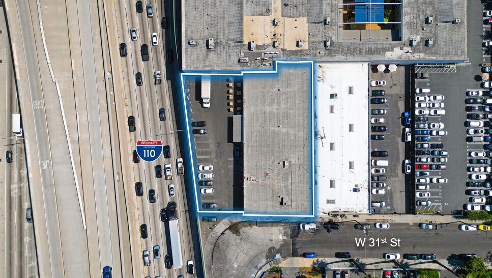 More Photos Of 341 W 31st St, Los Angeles Warehouse For Sale