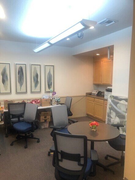 More Photos Of 4850 E Baseline Rd, Mesa Coworking Space