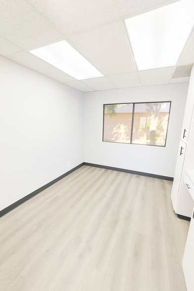 More Photos Of 645 E Elder St, Fallbrook Medical For Sale