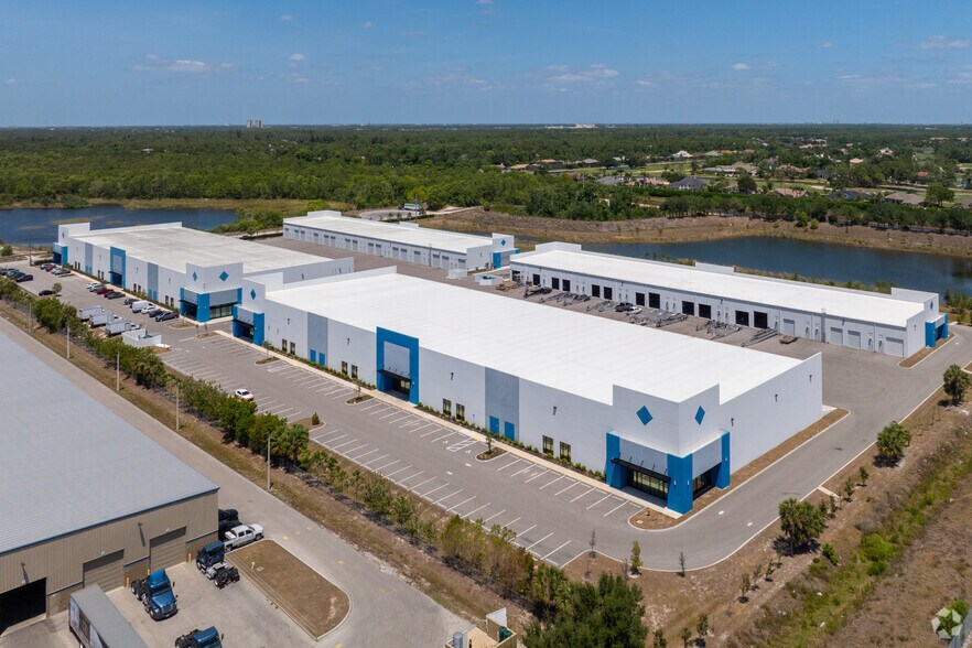 More Photos Of 16311 Domestic Ave, Fort Myers Industrial For Sale