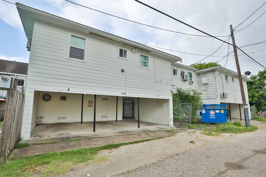 More Photos Of 912 Church St, Galveston Apartments For Sale