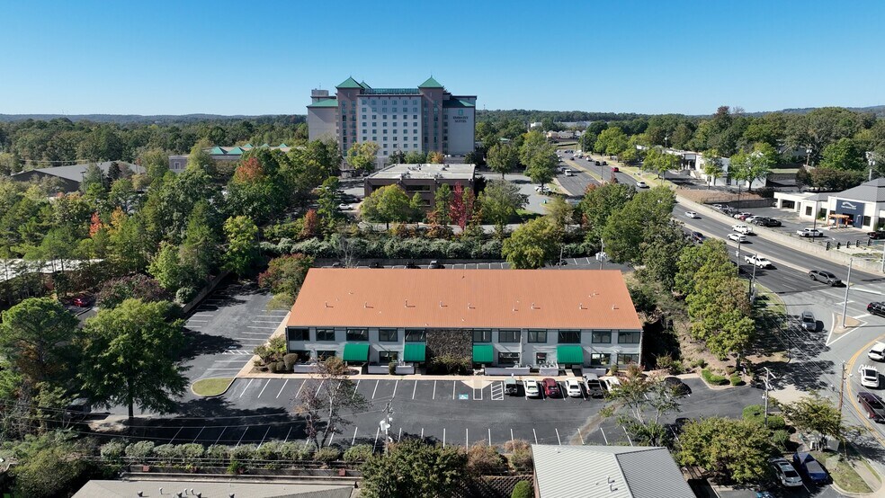 Primary Photo Of 11215 Hermitage Rd, Little Rock Medical For Sale