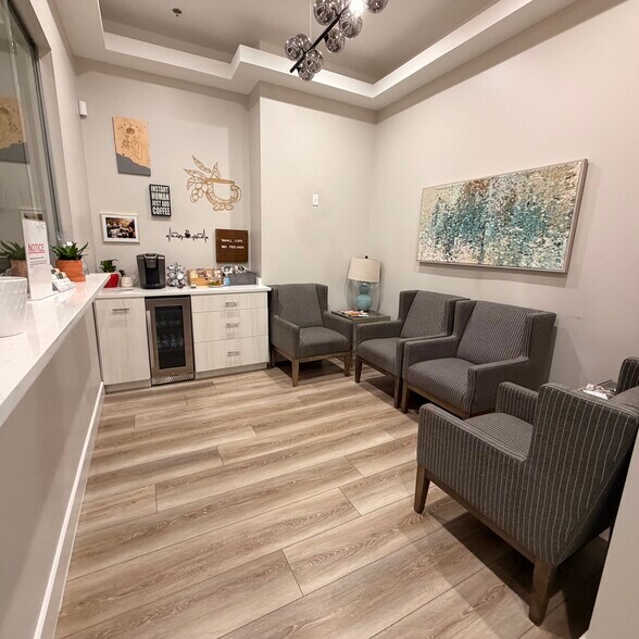 More Photos Of 945 Stockton Dr, Allen Medical For Sale