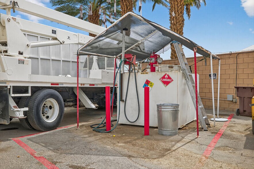 More Photos Of 81500 Industrial Pl, Indio Warehouse For Sale