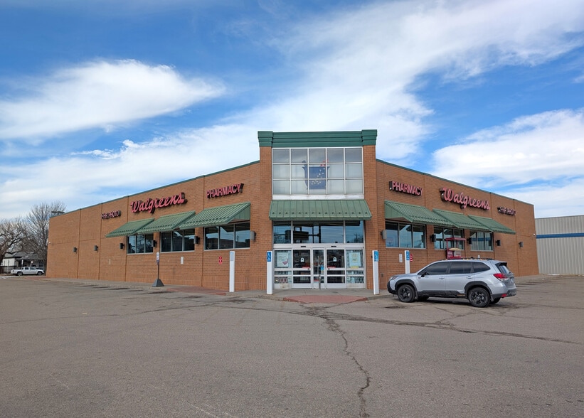 Primary Photo Of 1555 S Broadway, Wichita Drugstore For Lease