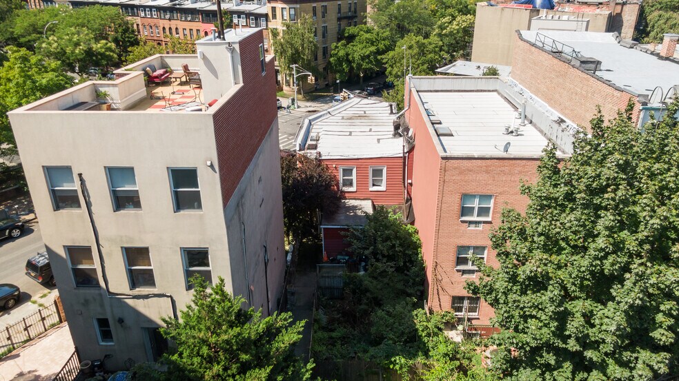 More Photos Of 319 Prospect Pl, Brooklyn Storefront Retail Residential For Sale