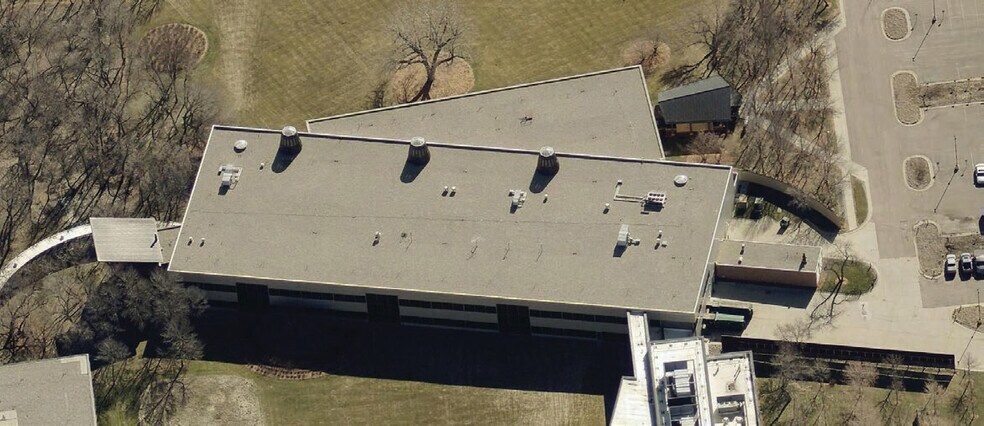 More Photos Of 3900 Great Plains Dr S, Fargo Office For Sale