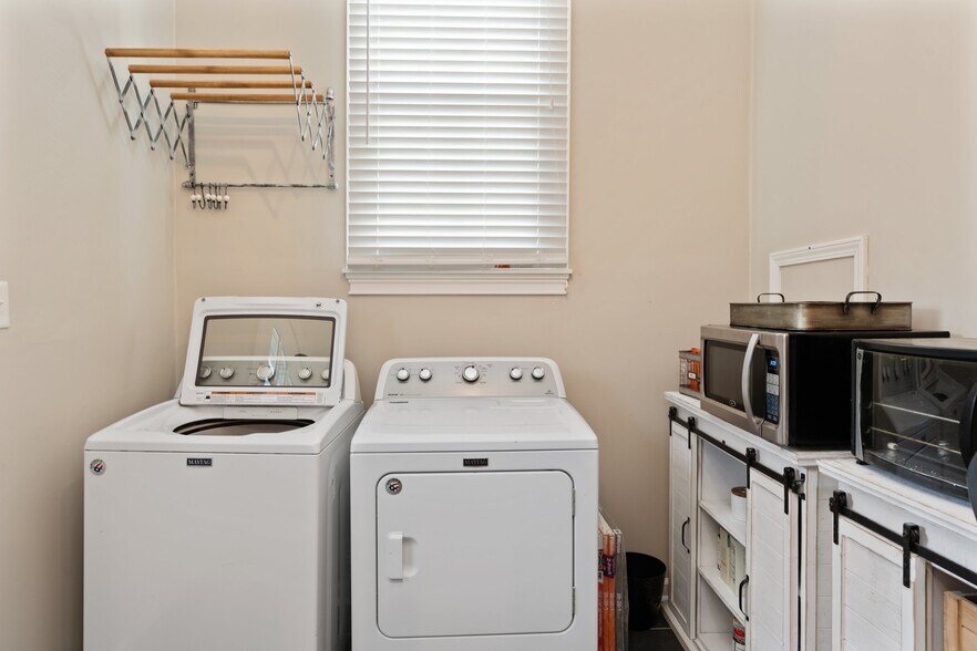 More Photos Of 305 Harnett St, Wilmington Multifamily For Sale