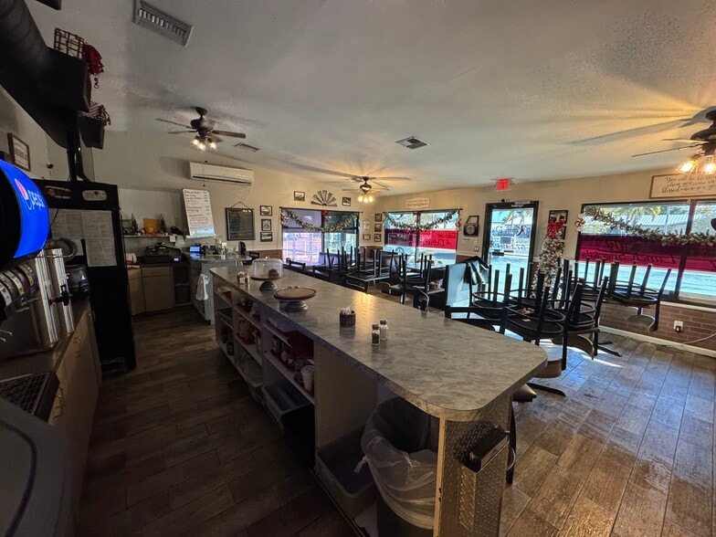 More Photos Of 12211 49th St N, Clearwater Office For Sale