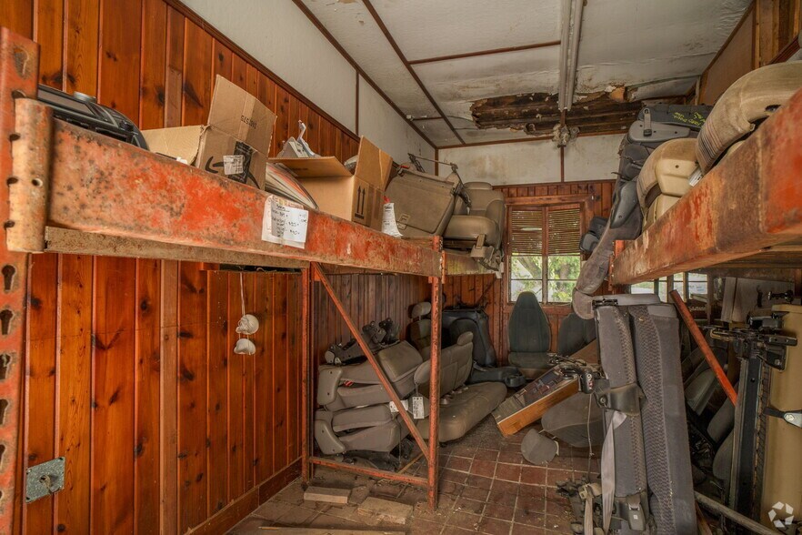More Photos Of 16209 N Valley Pike, New Market Auto Salvage Facility For Sale