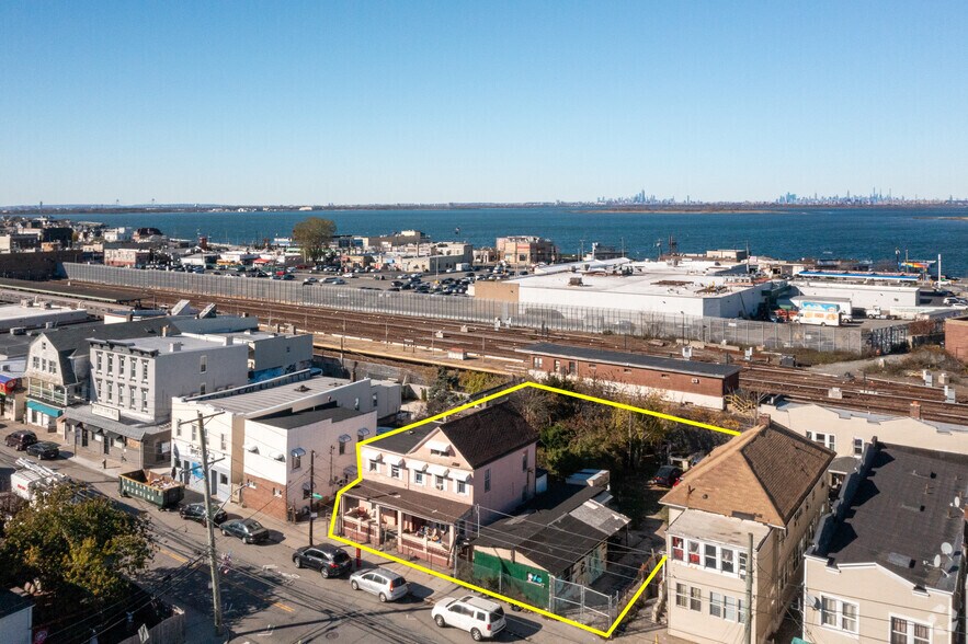 More Photos Of 11124 Rockaway Beach Blvd, Rockaway Park Apartments For Sale