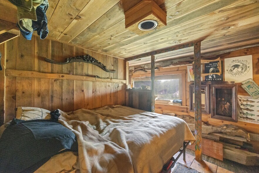 More Photos Of 218 Streeter Woods Rd, Dorchester Lodge Meeting Hall For Sale