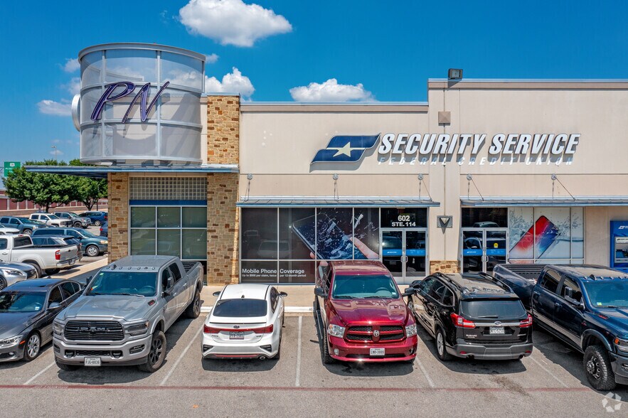 More Photos Of NW Loop 410 @ Blanco Rd, San Antonio Unknown For Lease